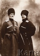 1914-1915, Lwów.
.
 Żołnierze armii rosyjskiej - esauli kozaków kubańskich.
 Fot. NN, zbiory Ośrodka KARTA, udostępnił Jurij Karpenczuk
   
