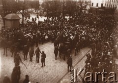 1919, Lwów, Polska.
 Plac Halicki, kondukt pogrzebowy.
 Fot. NN, zbiory Ośrodka KARTA, udostępnił Jurij Karpenczuk
   
