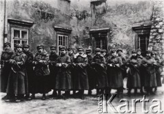 1919, Lwów, Polska.
 Oddział Legii Kobiecej w koszarach przy kościele Bernardynów.
 Fot. NN, zbiory Ośrodka KARTA, udostępnił Jurij Karpenczuk
   
