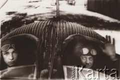 1918-1920, Lwów, Polska.
Załoga samolotu.
Fot. NN, zbiory Ośrodka KARTA, udostępnił Jurij Karpenczuk
   
