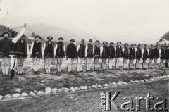 przed 1939, Podhale, Polska.
Górale, członkowie paramilitarnej organizacji.
Fot. NN, zbiory Ośrodka KARTA
   
