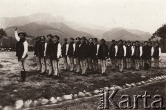 przed 1939, Podhale, Polska.
Górale, członkowie paramilitarnej organizacji.
Fot. NN, zbiory Ośrodka KARTA
   
