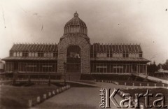 1916, Lwów, Austro-Węgry.
 Teren Wystawy Krajowej, pawilon wystawienniczy.
 Fot. NN, zbiory Ośrodka KARTA, udostępnił Jurij Karpenczuk
   
