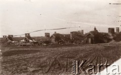 1915, Lwów, Austro-Węgry.
Pozycje żołnierzy rosyjskich, ziemianki.
Fot. NN, zbiory Ośrodka KARTA, udostępnił Jurij Karpenczuk