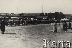 Przed 1955, Swirsk, Irkucki obwód, ZSRR.
Pochód pierwszomajowy.
Fot. Michał Orszewski, zbiory Ośrodka KARTA, udostępniła Otylia Borzuchowska.

