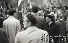 23.10.1956, Budapeszt, Węgry.
Rewolucja węgierska - pochód studentów węgierskich pod pomnik Bema w Budapeszcie.
Fot. Marian Dudziński, zbiory Ośrodka KARTA