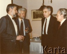 1985, brak miejsca.
Andrzej Krzeczunowicz, Roman Zieliński, Zdzisław Najder, Władysław Wantuła.
Fot. NN, kolekcja Zdzisława Najdera, zbiory Ośrodka KARTA.