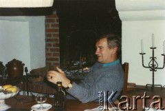 Wrzesień 1988, Licheres, Francja.
Marek Walicki w domu Zdzisława i Haliny Najderów.
Fot. NN, kolekcja Zdzisława Najdera, zbiory Ośrodka KARTA.