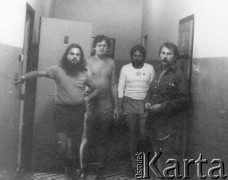 1982, Białołęka k/Warszawy, Polska.
Internowani działacze NSZZ 