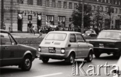 31.08.1982, Warszawa, Polska..
Niezależna manifestacja zorganizowana przez podziemną Solidarność w rocznicę podpisania porozumień sierpniowych w sierpniu 1980. Na zdjęciu zadyma na ulicy Marchlewskiego, obecnie aleja Jana Pawła II, przy zbiegu z ulicą Elektoralną. 
Fot. NN, zbiory Ośrodka KARTA, przekazała Elżbieta Oryłowska
