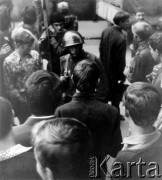 Sierpień 1968, Bratysława, Czechosłowacja.
Interwencja wojsk Układu Warszawskiego.
Fot. Marcin Jabłoński, zbiory Ośrodka KARTA