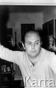 1978, Warszawa.
Spotkanie członków Komitetu Obrony Robotników w mieszkaniu prof. Edwarda Lipińskiego, Jacek Kuroń.
Fot. Marcin Jabłoński, zbiory Ośrodka KARTA
