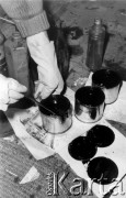 1978-1979, prawdopodobnie Konstancin k/Warszawy.
Konspiracyjna drukarnia Niezależnej Oficyny Wydawniczej NOWa.
Fot. Marcin Jabłoński, zbiory Ośrodka KARTA
