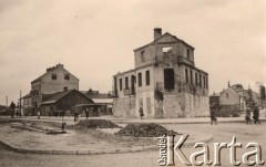 1941, ZSRR.
 Zniszczone miasto.
 Fot. NN, zbiory Ośrodka KARTA, udostępnił Stanisław Blichiewicz
   
