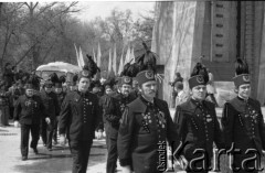 3.05.1981, Szczecin, Polska.
Uroczystość poświęcenia sztandaru Niezależnego Samorządnego Związku Zawodowego Solidarność Pomorza Zachodniego. Na zdjęciu górnicy, którzy przybyli na uroczystość.
Fot. NN, zbiory Ośrodka KARTA/Independent Polish Agency (IPA), przekazał Józef Lebenbaum

