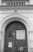Listopad 1981, Warszawa, Polska.
Wydarzenia związane ze strajkiem okupacyjnym w gmachu KW ZSL. Strajk studentów historii sztuki. 
Fot. NN, zbiory Ośrodka KARTA/IPA