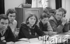 Luty 1981, Warszawa, Polska.
Wydział Polonistyki Uniwersytetu Warszawskiego - strajk okupacyjny studentów solidaryzujących się ze studentami w Łodzi. Przedstawiciele Komitetu Strajkowego.
Fot. NN, zbiory Ośrodka KARTA/Independent Polish Agency (IPA) przekazał Józef Lebenbaum