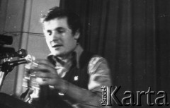 8.03.1981, Warszawa, Polska.
Zbigniew Bujak podczas obchodów rocznicy Marca'68 na Uniwersytecie Warszawskim. Sesja naukowa w auli Audytorium Maximum Uniwersytetu Warszawskiego.  
Fot. Andrzej Friszke, zbiory Ośrodka KARTA/Independent Polish Agency (IPA) przekazał Józef Lebenbaum
