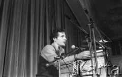 8.03.1981, Warszawa, Polska.
Zbigniew Bujak podczas obchodów rocznicy Marca'68 na Uniwersytecie Warszawskim. Sesja naukowa w auli Audytorium Maximum Uniwersytetu Warszawskiego.  
Fot. Andrzej Friszke, zbiory Ośrodka KARTA/Independent Polish Agency (IPA) przekazał Józef Lebenbaum