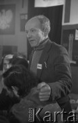 6.01.1981, Ustrzyki Dolne, Polska.
Strajk okupacyjny rolników. Na zdjęciu stoi Janusz Rożek, siedzi Jan Groth.
Fot. Ścibor Rylski Independent Polish Agency (IPA) , przekazał Józef Lebenbaum