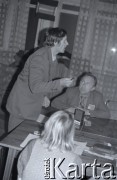 6-12.01.1981, Ustrzyki Dolne, Polska. 
Sala konferencyjna Urzędu Miasta i Gminy. Narada Ogólnopolskiego Komitetu Strajkowego.
Fot. Lech Ścibor-Rylski, zbiory Ośrodka KARTA/Independent Polish Agency (IPA) przekazał Józef Lebenbaum