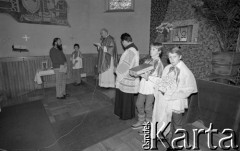 1981, Polska.
Msza święta z udziałem uczestników Zjazdu NSZZ RI 