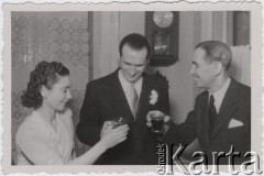 Jesień 1943, Bukareszt, Rumunia.
Polscy uchodźcy w Rumunii podczas II wojny światowej. Wesele Filipowiczów - młoda para.
Fot. NN, zbiory Ośrodka KARTA, udostępnił Tadeusz Deszkiewicz