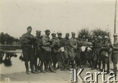 Ok. 1928, Grudziądz, woj. pomorskie, Polska.
Szkoła Podchorążych Rezerwy Kawalerii w Grudziądzu, 4. od lewej stoi ppor. Witold Cieszkowski. 
Fot. NN, zbiory Ośrodka KARTA, udostępniła Halina Cieszkowska