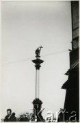 1971, Warszawa, Polska.
Stare Miasto, Kolumna Zygmunta na placu Zamkowym.
Fot. Elżbieta Jędrych-Pordes, zbiory Ośrodka KARTA.