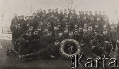 Listopad 1935, Brześć nad Bugiem, Polska.
4 Batalion Pancerny - Kompania Szkolna.
Fot. NN, zbiory Ośrodka KARTA, album Ireny Skorupskiej udostępniła Agata Witerska