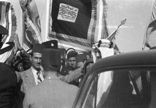 10.10.1943, Egipt.
Tłum ludzi. Oryginalny podpis na odwrocie fotografii: 