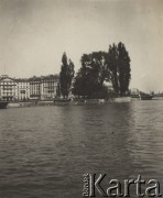 1910, Genewa, Szwajcaria.
Wyspa Rousseau, fotografia z albumu Zofii i Tadeusza Rittnerów ze zdjęciami amatorskimi robionymi przez nich.
Fot. Zofia lub Tadeusz Rittner, zbiory Ośrodka KARTA, udostępniła Elżbieta Sławikowska