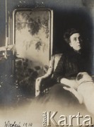 1910, Wiedeń, Austro-Węgry.
Antonina Szwejkowska, matka Zofii Rittner, fotografia z albumu Zofii i Tadeusza Rittnerów ze zdjęciami amatorskimi robionymi przez nich.
Fot. Zofia lub Tadeusz Rittner, zbiory Ośrodka KARTA, udostępniła Elżbieta Sławikowska
