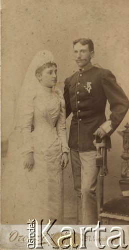 2.06.1891, Nagy-Becskerek (obecnie Zrenjanin w Serbii), Austro-Węgry.
Zdjęcie ślubne Gizelli i Stanisława Sławikowskich.
Fot. NN, zbiory Ośrodka KARTA, udostępniła Elżbieta Sławikowska