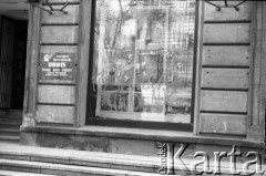 1989, Warszawa, Polska.
Ulica Krakowskie Przedmieście. Akcja 