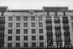 1410..1987, Warszawa, Polska.
Ulica Aleje Jerozolimskie vis a vis Domu Towarowego 