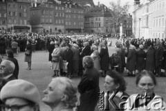 24.09.1981, Warszawa, Polska.
Ingres Prymasa Józefa Glempa. Uczestnicy uroczystości na Placu Zamkowym.
Fot. NN, zbiory Ośrodka KARTA, udostępnił Krzysztof Frydrych.