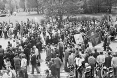 12.05.1981, Warszawa, Polska..
Manifestacja po ogłoszeniu decyzji o rejestracji Niezależnego Samorządnego Związku Zawodowego 