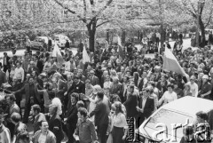 12.05.1981, Warszawa, Polska..
Manifestacja po ogłoszeniu decyzji o rejestracji Niezależnego Samorządnego Związku Zawodowego 