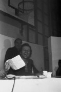 Wrzesień lub październik 1981, Gdańsk, Polska..
Konferencja prasowa BIPS (Biuro Informacji Prasowej Solidarność) podczas I Krajowego Zjazdu Delegatów NSZZ „Solidarność”. Na zdjęciu Jan Rulewski.
Fot. NN, zbiory Ośrodka KARTA, udostępnił Krzysztof Frydrych.
