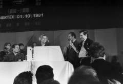 1.10.1981, Gdańsk, Polska..
Obrady I Krajowego Zjazdu Delegatów NSZZ „Solidarność”. Na zdjęciu Marian Jurczyk i Lech Wałęsa.
Fot. NN, zbiory Ośrodka KARTA, udostępnił Krzysztof Frydrych.
