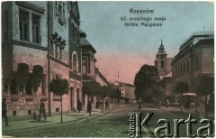 Około 1915, Rzeszów, Polska pod zaborem Austro-Węgier.
Ul. 3 Maja - z prawej strony Kościół św. Krzyża. 
Fot. NN, przekazał Marek Grabowski