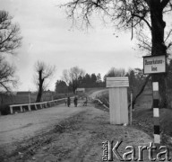 Wrzesień- listopad 1939, Augustów okolice, Polska..
Niemiecko- sowiecka linia demarkacyjna, posterunek niemiecki.
Fot. Hugo Jager, zdjęcia z albumu 