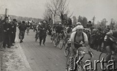 Brak daty, Polska.
Wyścig kolarski.
Fot. NN, zbiory Ośrodka Karta, udostępniło Warszawskie Towarzystwo Cyklistów (WTC).