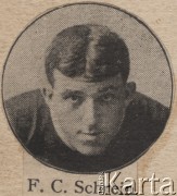 Przełom XIX i XX wieku, brak miejsca.
F.C. Schrein - portret.
Fot. NN, zbiory Ośrodka Karta, udostępniło Warszawskie Towarzystwo Cyklistów (WTC).