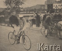 Początek XX wieku, Warszawa, Rosja.
Karol Kamiński na starcie jednego z wyścigów na Dynasach.
Fot. NN, zbiory Ośrodka Karta, udostępniło Warszawskie Towarzystwo Cyklistów (WTC).