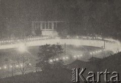 Lata 30-te, Warszawa, Polska.
Oświetlony tor kolarski na Dynasach. 
Fot. NN, 