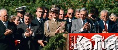 1.09.1989, Westerplatte, Polska.
50. rocznica wybuchu II wojny światowej. W pierwszym rzędzie od lewej: marszałek Senatu Andrzej Stelmachowski, przewodniczący NSZZ 