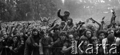 1986, Jarocin, Polska.
Festiwal rockowy.
Fot. Wojciech Druszcz, zbiory Ośrodka KARTA