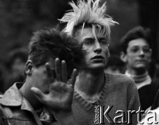 1986, Jarocin, Polska.
Festiwal rockowy.
Fot. Wojciech Druszcz, zbiory Ośrodka KARTA